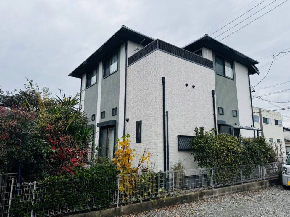 浜松市中央区｜東若林町　O様邸｜屋根カバー工法壁塗装｜2025年12月完工